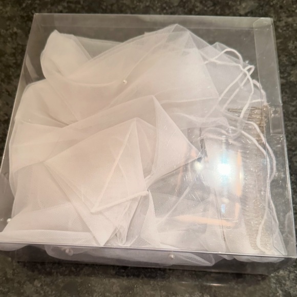 Vintage Girls’ Headband crown Veil embellished pearls/crystals chiffon Formal - Picture 8 of 8